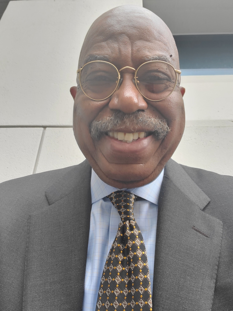 Dr. Tyrone Malloy Scholarship for Medical Students Now Accepting Applications