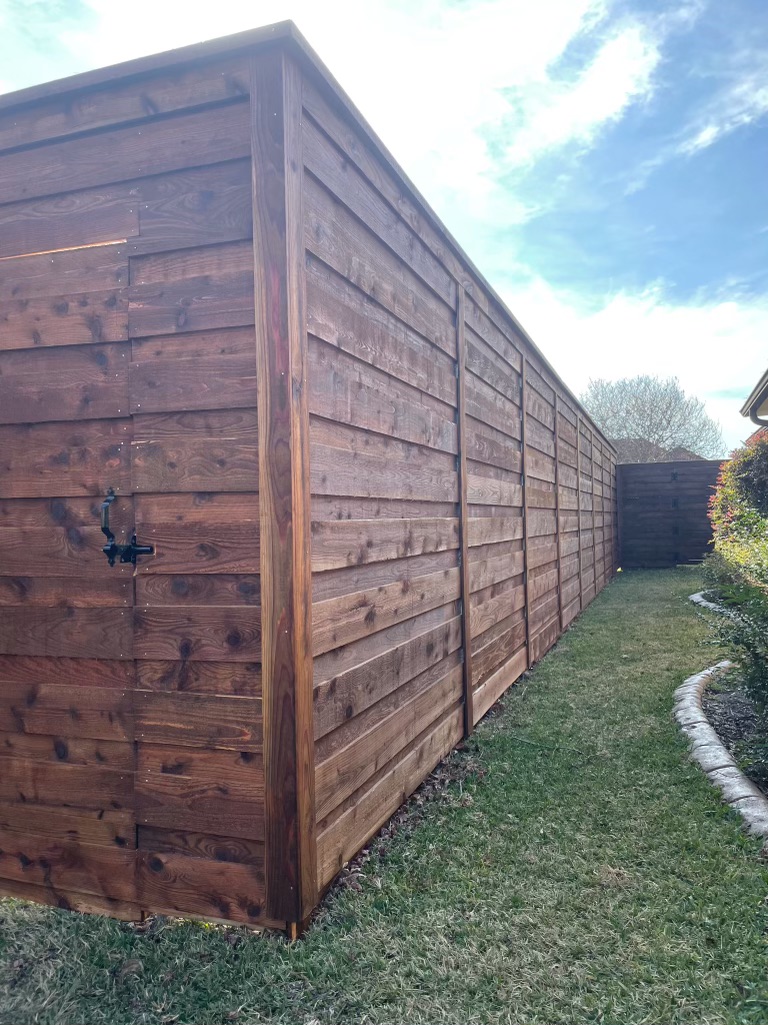 fence builders near me Sachse TX