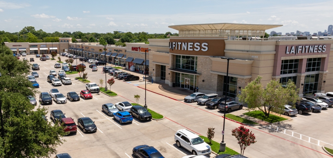 Bill Hutchinson of Dunhill Partners Completes Strategic Sale of The Shops at Mockingbird to Real Estate Fund Advised by Crow Holdings Capital