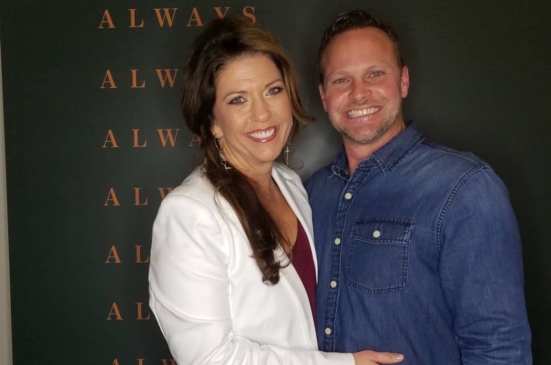 Jonathan McKinney featured in exclusive interview: "Building Strong Foundations in Life and Home" Jonathan McKinney featured in exclusive interview: "Building Strong Foundations in Life and Home"