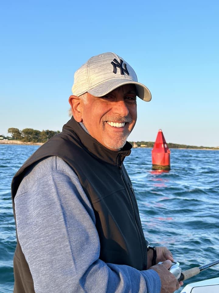 The Reed Atamian Scholarship for Entrepreneurs: A Award for Undergraduate Students with Entrepreneurial Aspirations