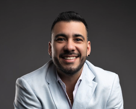 Navigating the Intricate World of Car Auctions: Unique Insights from Pocho Pereira and Erika Rodríguez