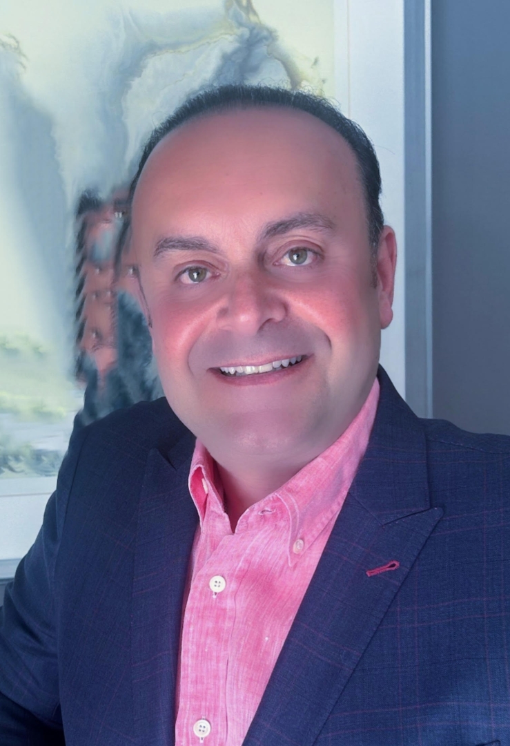 Dr. Konstantinos Zarkadas Launches Nationwide Scholarship to Support Aspiring Medical Students Committed to a Career in Healthcare Dr. Konstantinos Zarkadas Launches Nationwide Scholarship to Support Aspiring Medical Students Committed to a Career in Healthcare