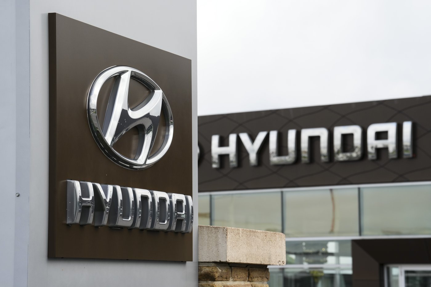 A Hyundai vehicle logo is pictured at an automotive dealership in Ottawa on Friday, Aug. 11, 2023. THE CANADIAN PRESS/Sean Kilpatrick