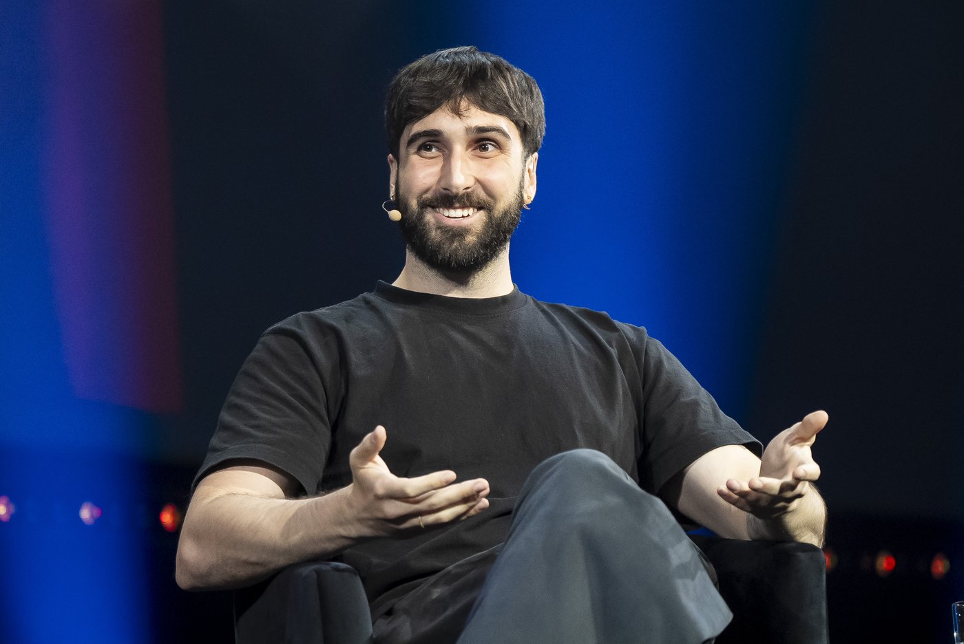 Aidan Gomez of Cohere gives remarks during the All In AI conference in Montreal on Thursday, Sept., 25, 2025. THE CANADIAN PRESS/Christopher Katsarov