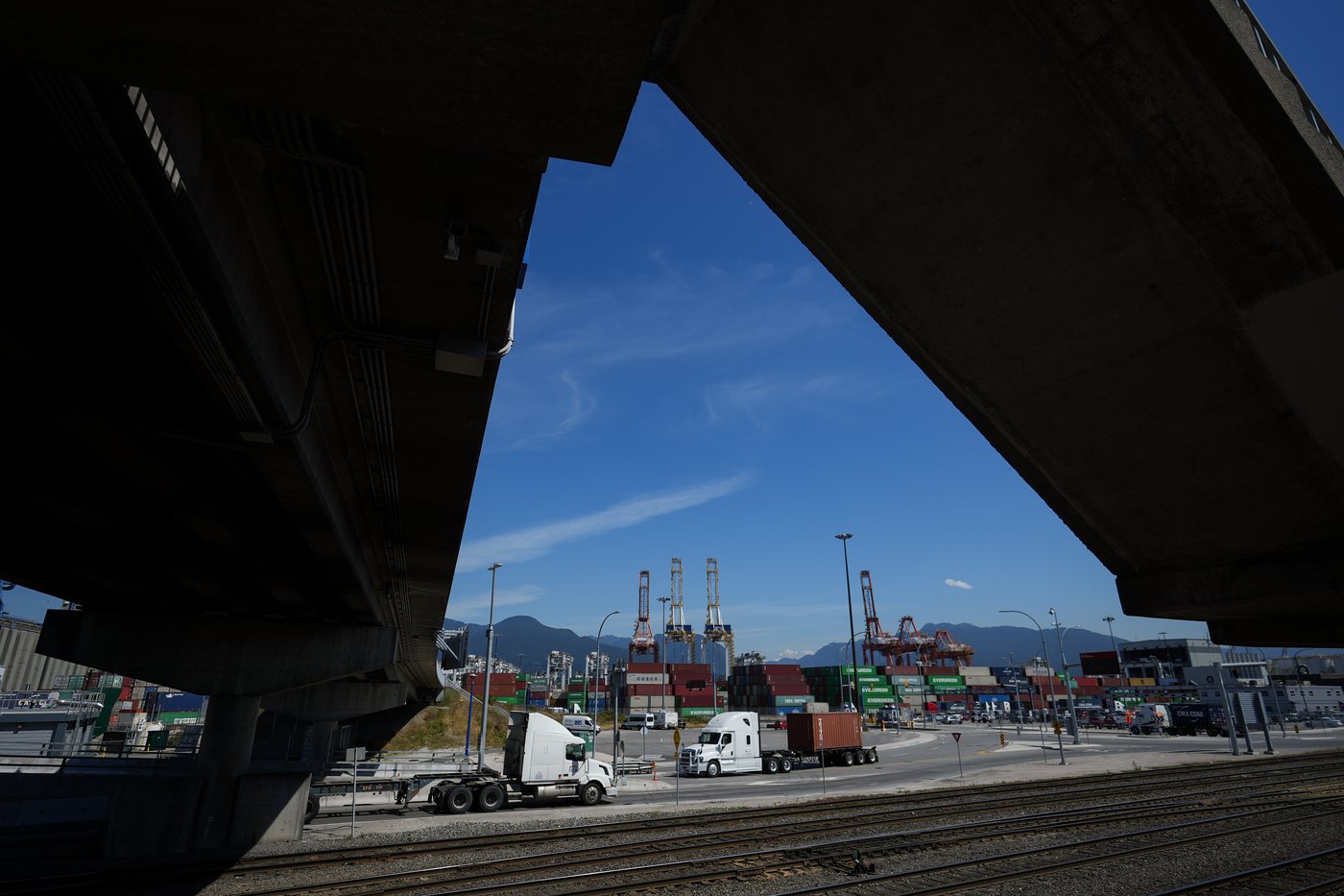‘Drive day and night': TFI plans to roll out driverless trucks in U.S.