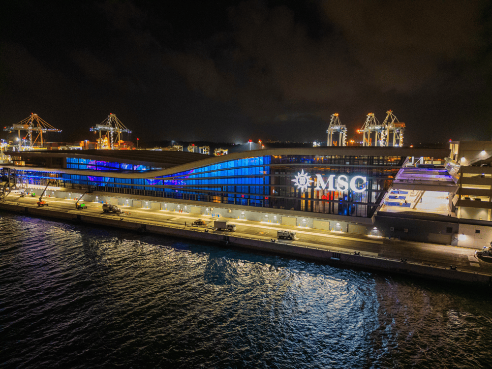 stratybox gauzy press night 1 Gauzy Unveils 11,000sqft Smart Glass Projection Display in MSC’s New Miami Terminal, the Largest Cruise Ship Terminal in the World