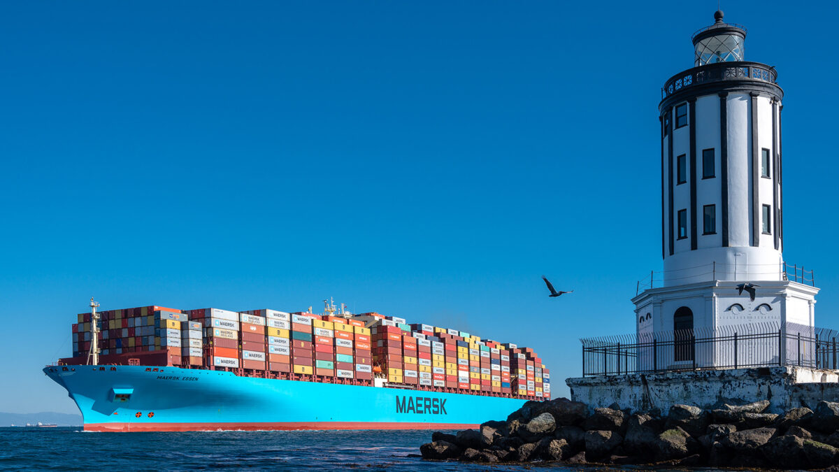 A Maersk container ship entering Port of Los Angeles. (Photo: Port of Los Angeles)