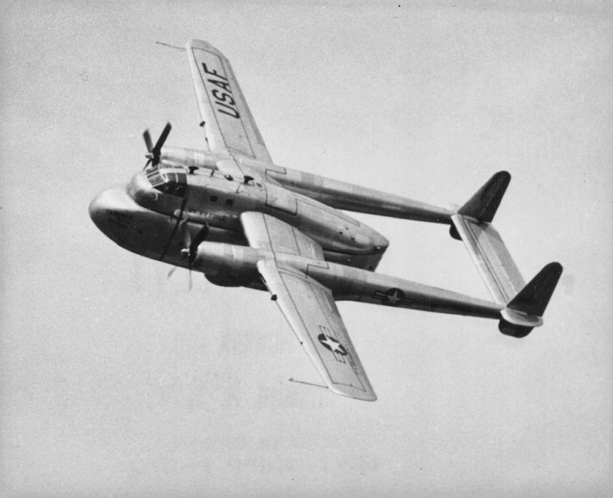 The XC-120 in flight with a pod under the fuselage. (Photo: militaryimages.net)