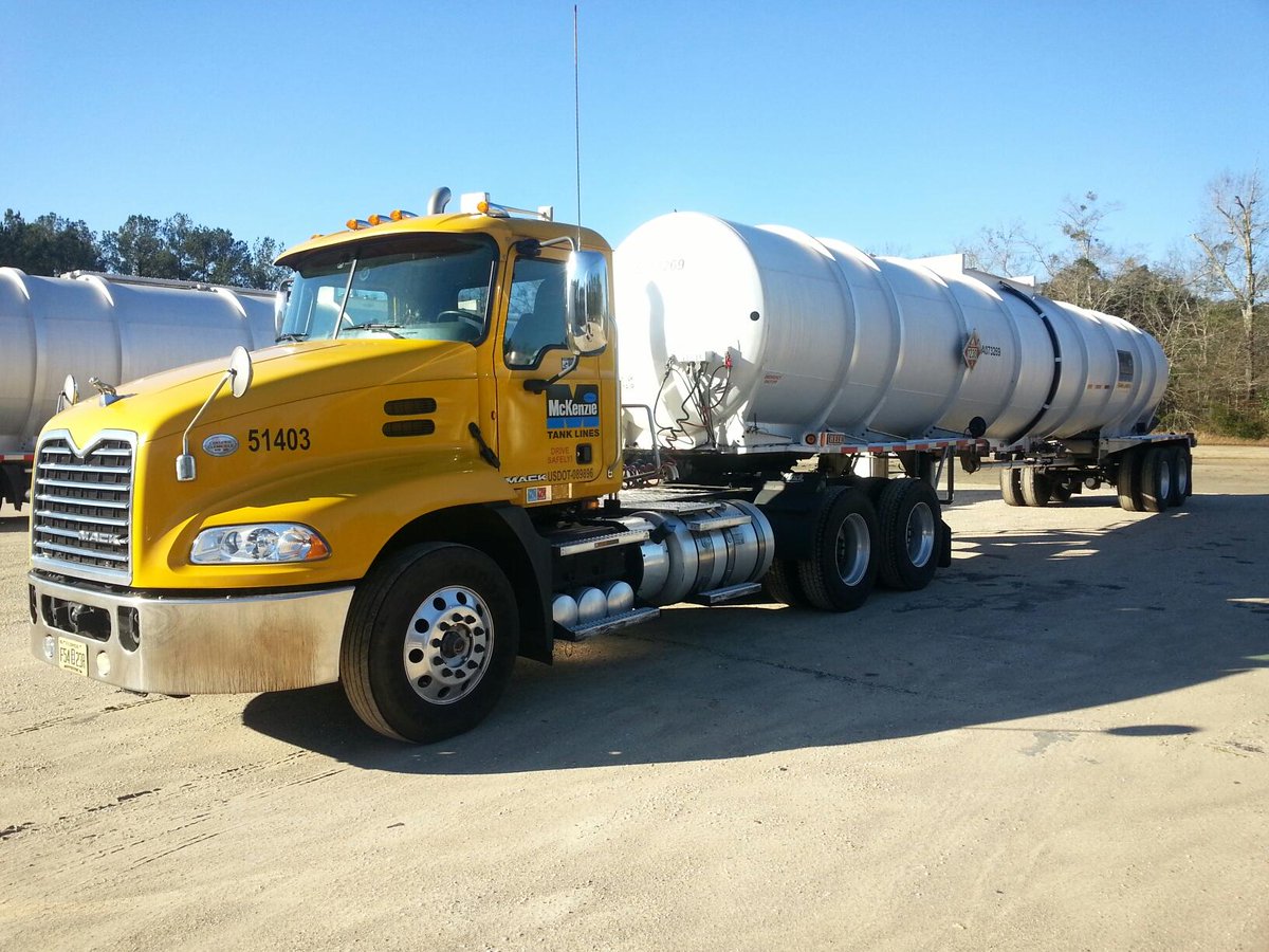 A McKenzie Tank Lines tanker. (Photo: mobile.twitter.com/mckenzietank)
