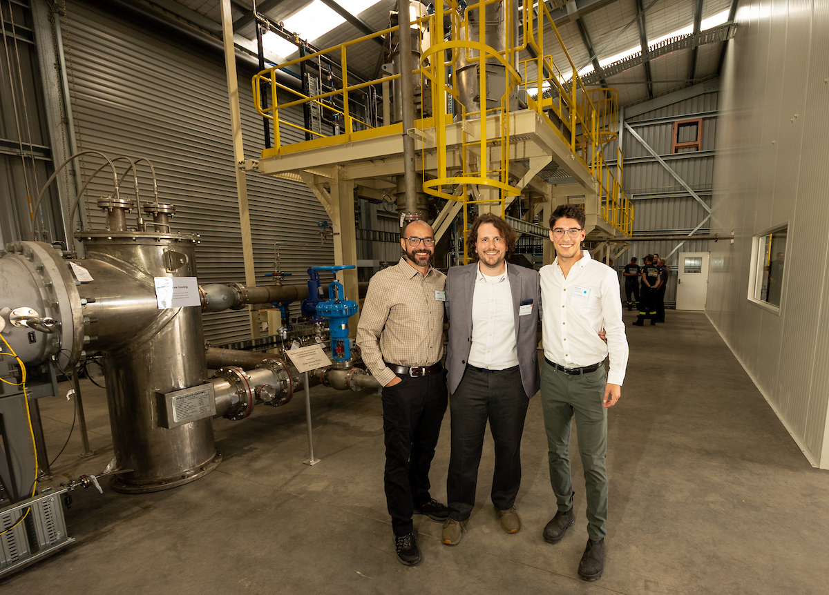 PyroGenesis’ engineering team José Urbina, Jean-René Gagnon, Aidan Moir, in front of PyroGenesis’ SPARC™ system. Photo: Jamie Troughton/Dscribe Media
