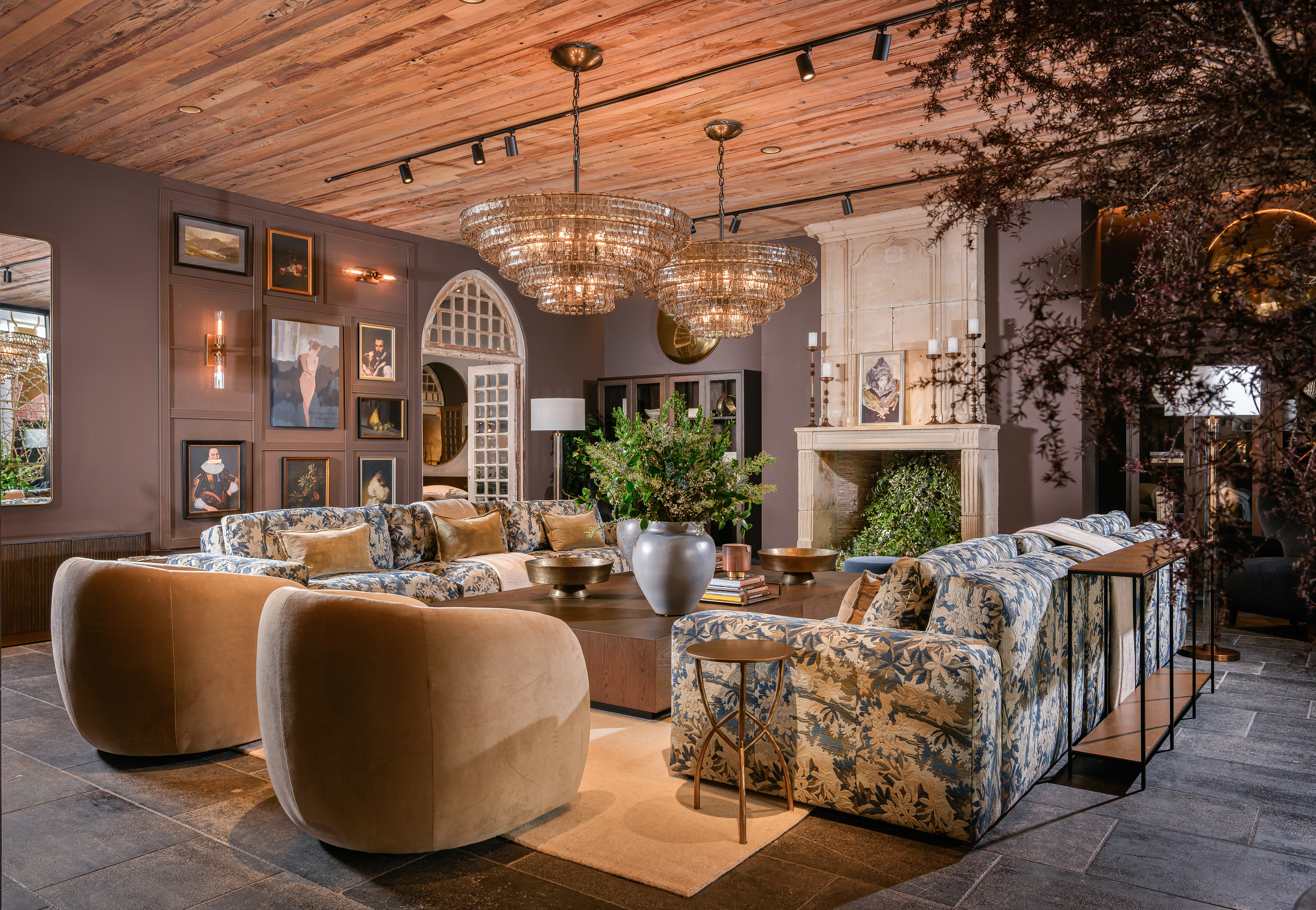 Arhaus San Diego Fashion Valley Showroom