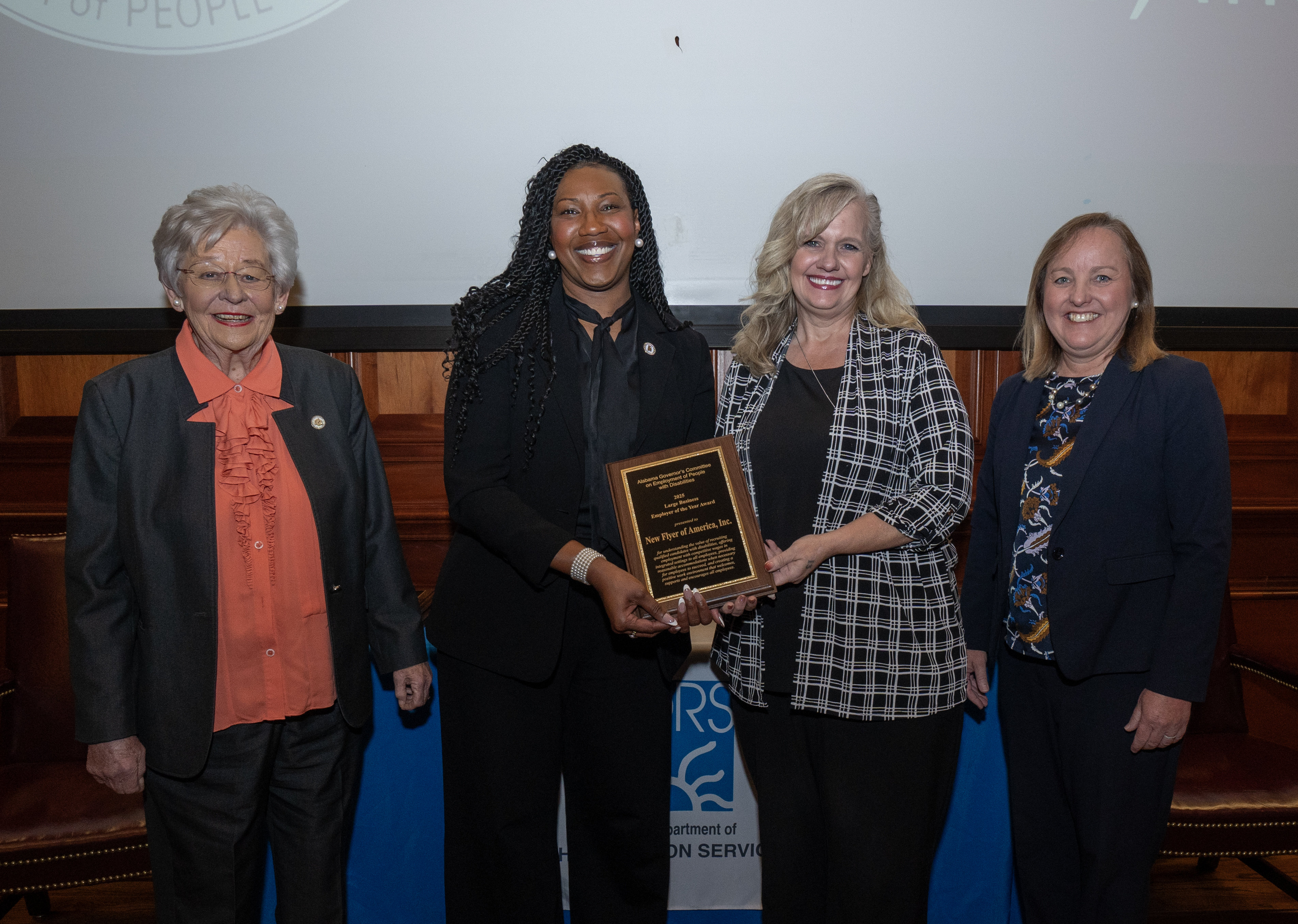 New Flyer of America Award