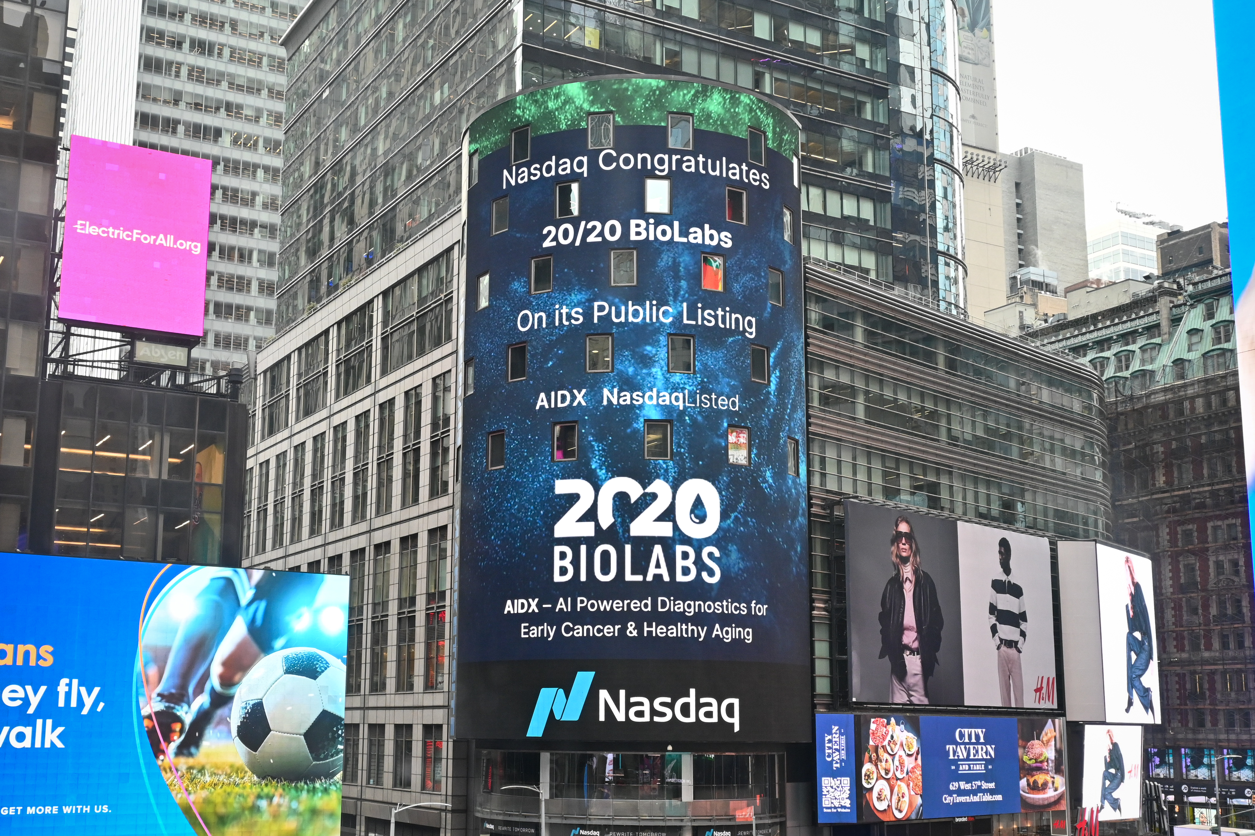 2020 BioLabs Nasdaq Tower