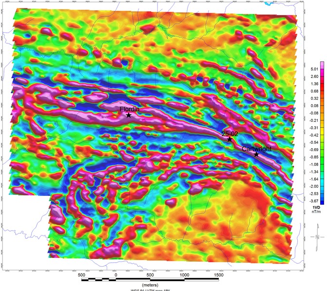 Map of the vertical magnetic field (1st derivative) with the position of the Cartwright 25-02 stripping and the Flordin deposit