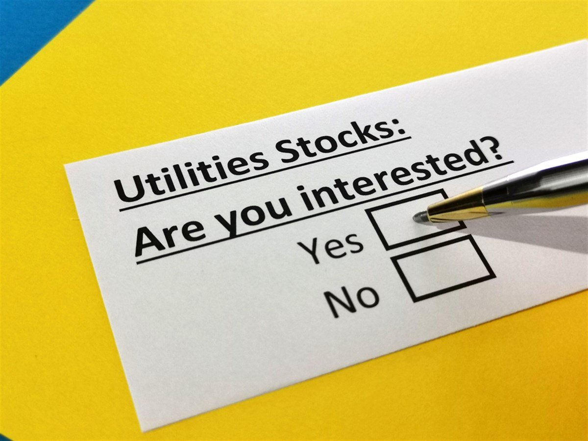 One person is answering question about utilities stocks.