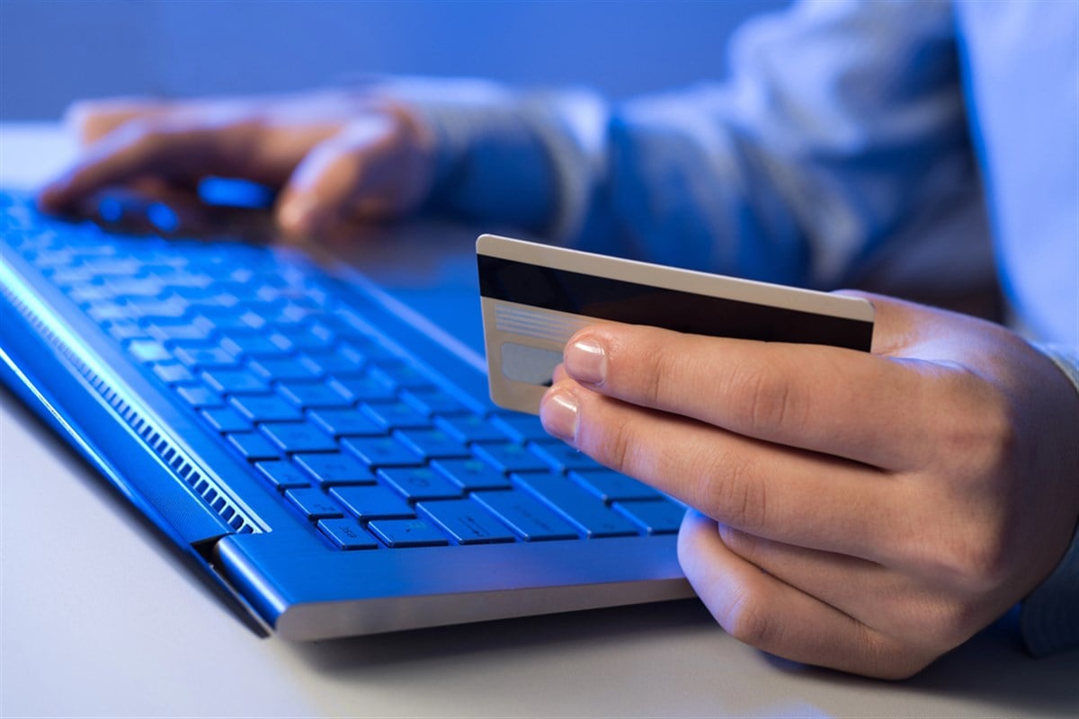 keyboard with credit card