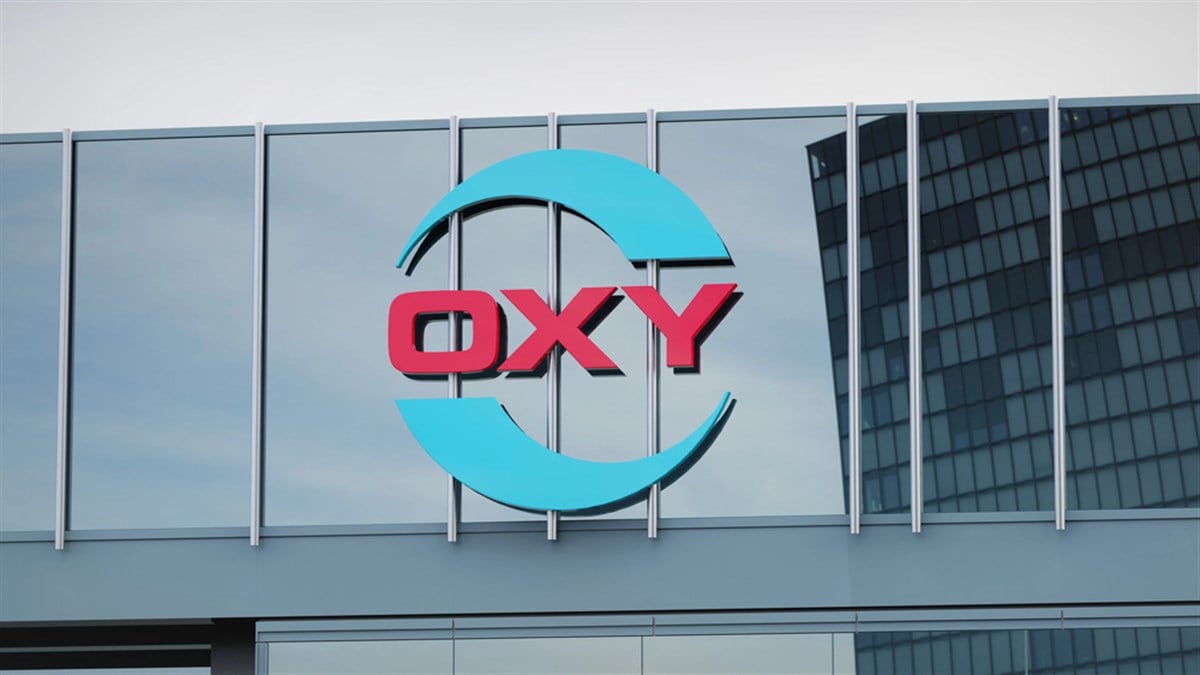 Buffett Takes the Bait; Berkshire Buys More Oxy in December - The Globe and  Mail