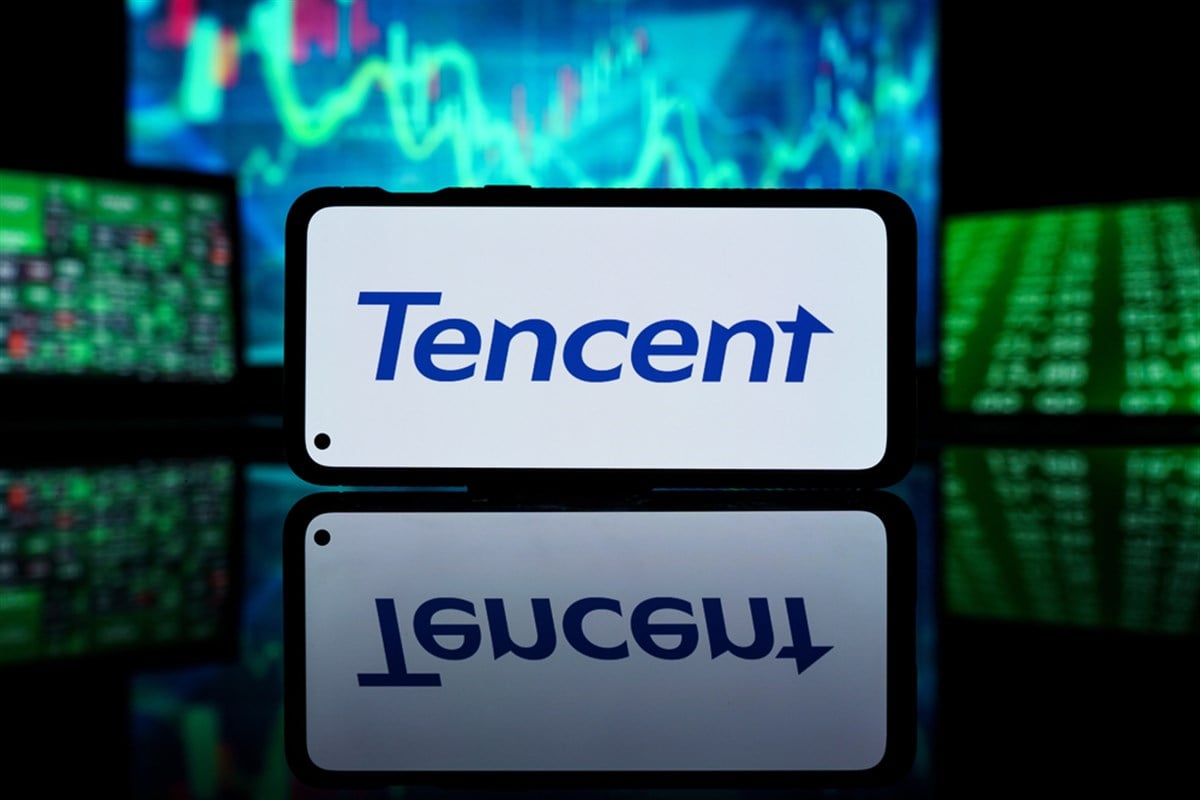 Tencent logo on cellphone