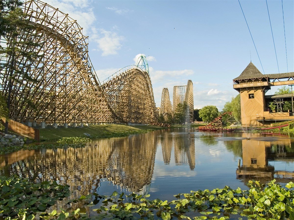 A view of the El Toro roller coaster at Six Flags.