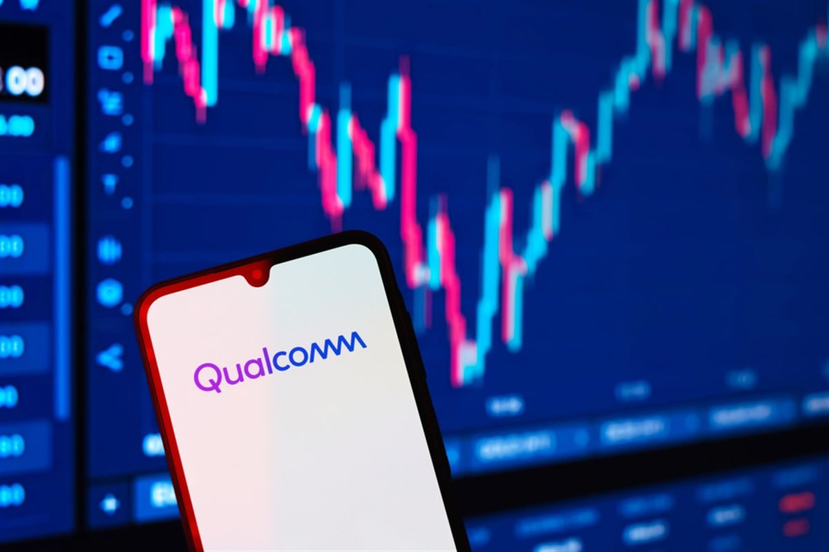 Qualcomm on cellphone with stock chart