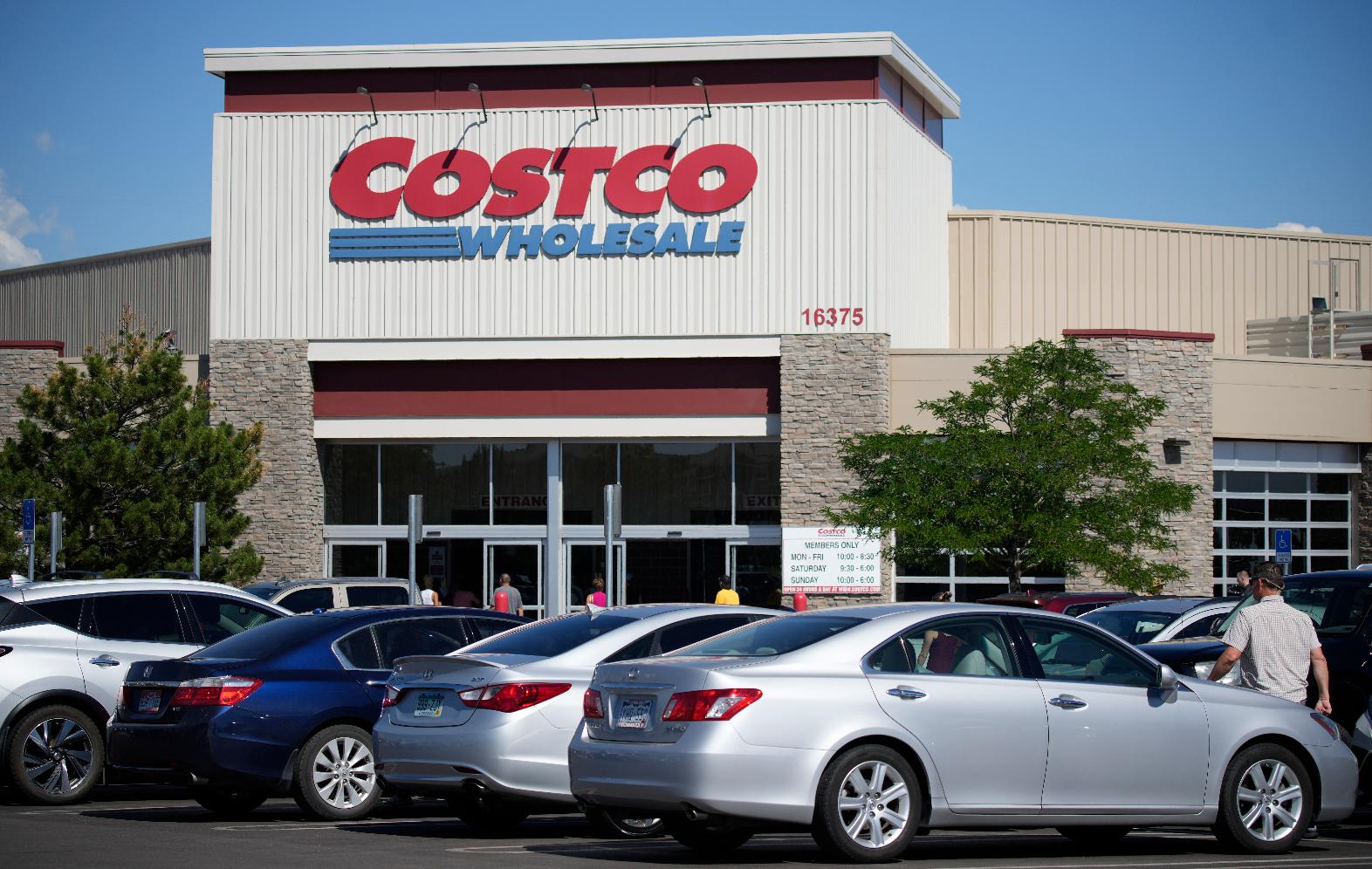 FILE - A Costco warehouse is shown in this photograph taken Friday, July 8, 2022, in Thornton, Colo. Costco announced that CEO W. Craig Jelinek will step down in January 2024. He’ll be succeeded by the company’s current president, Ron Vachris, who has been with Costco for more than 40 years.(AP Photo/David Zalubowski, File)