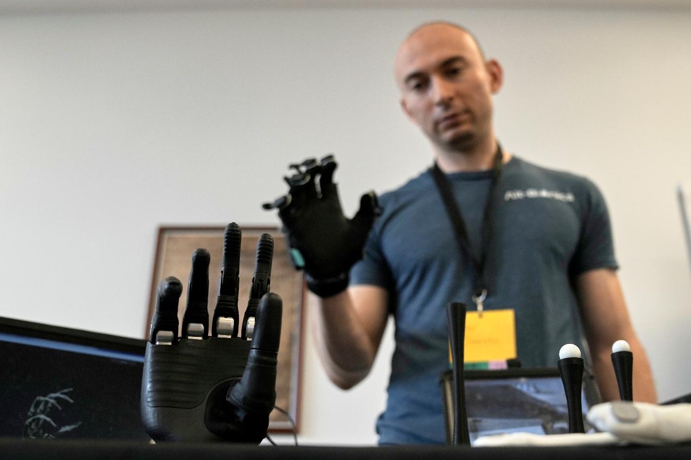 CORRECTION Greece Humanoid Olympiad