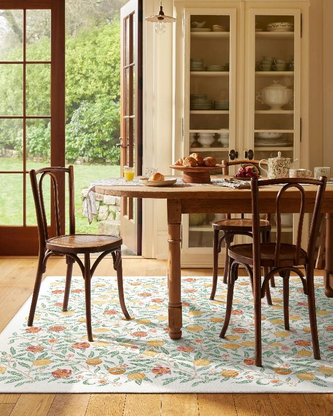 Homes-Farmstand Decor