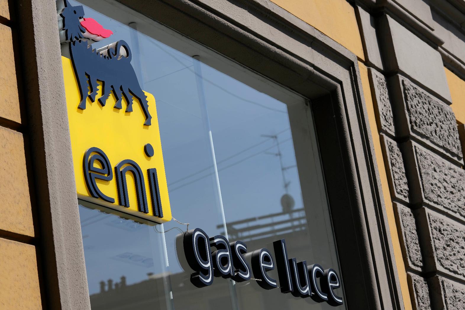 Greenpeace hails Italian court ruling allowing climate case against ...