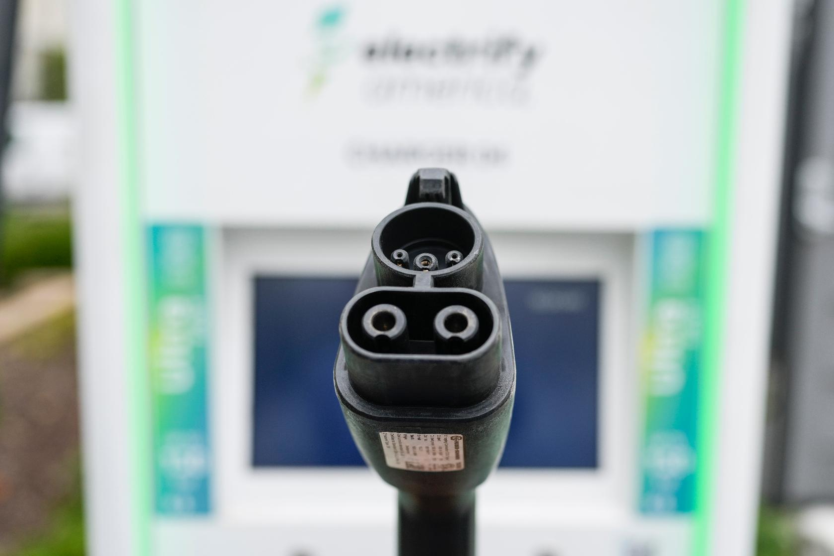 Electric Vehicle Charging Explainer