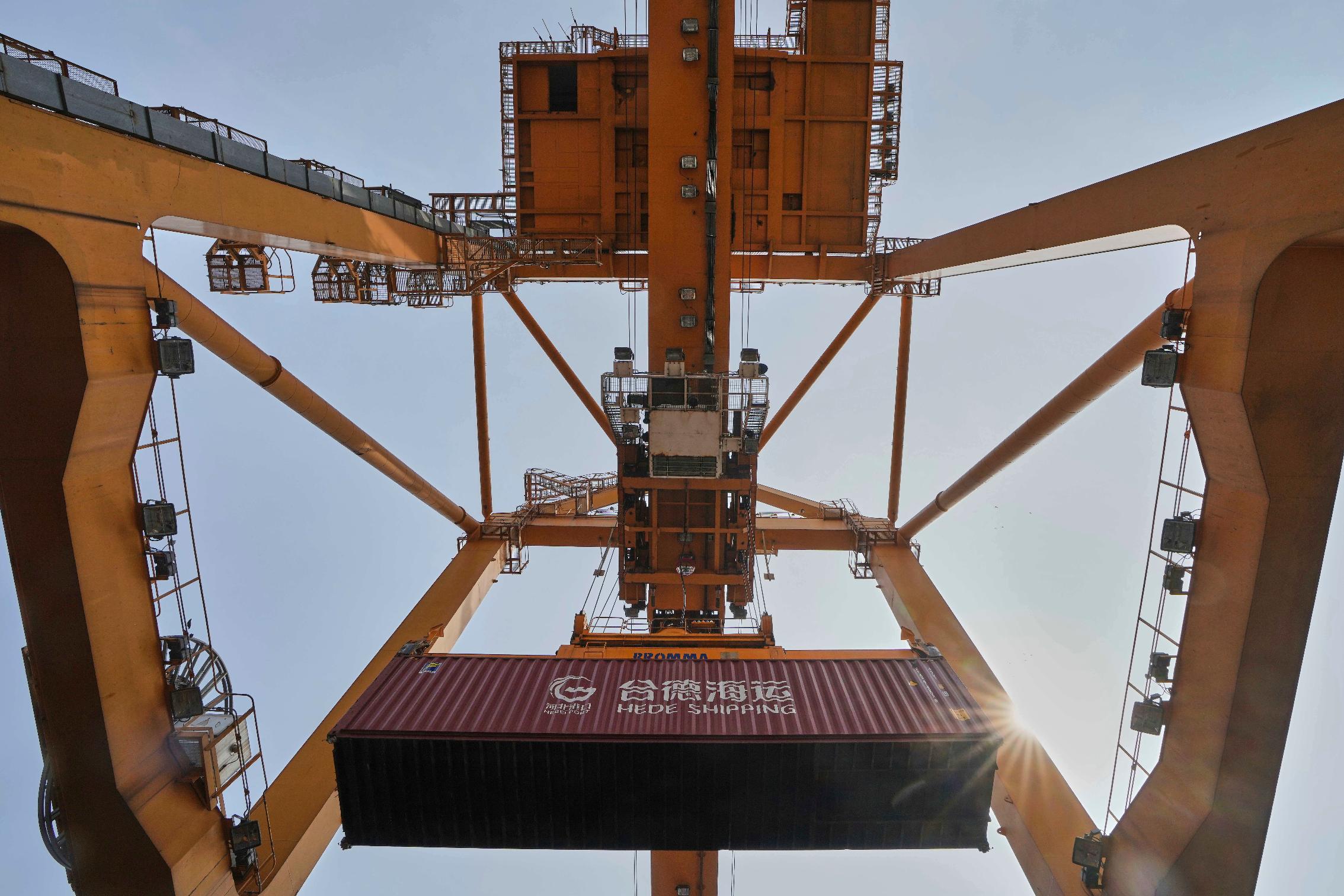 Trump Tariffs Photo Gallery