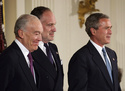 Leonard Lauder, philanthropist who globalized family cosmetic business ...