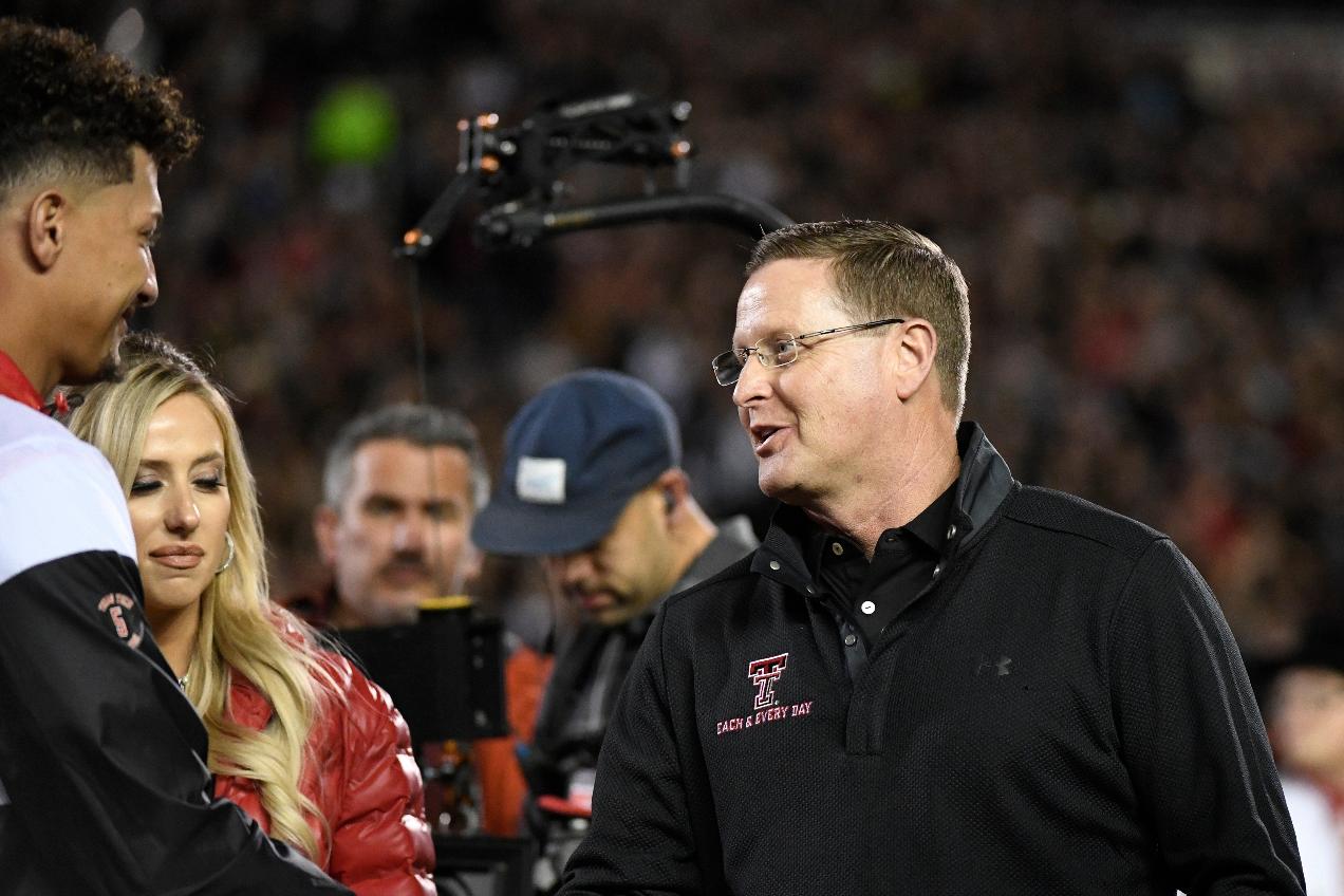 NCAA-Jersey Ad Patches Football 