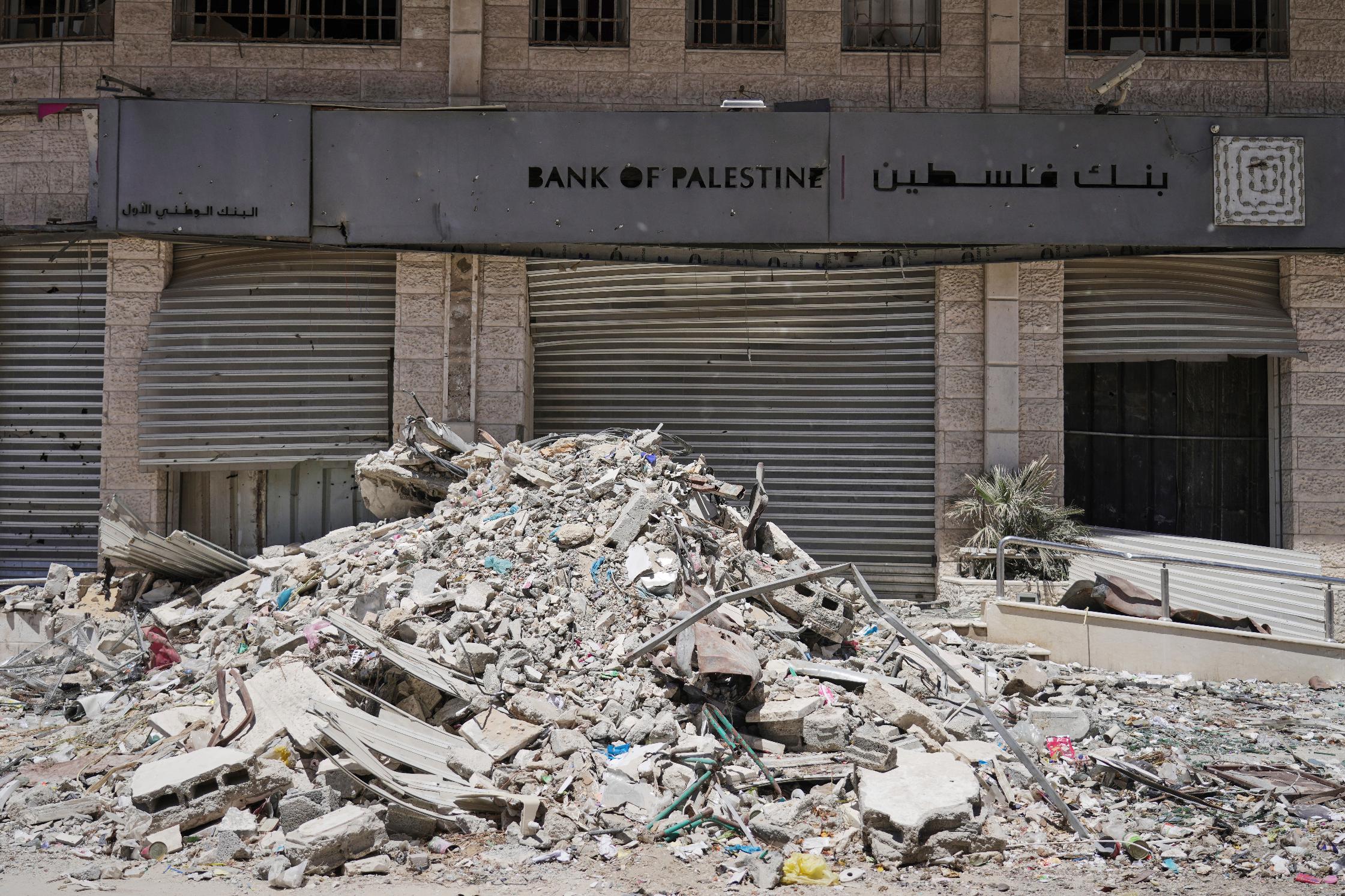 Mideast Wars Gaza Cash Crisis