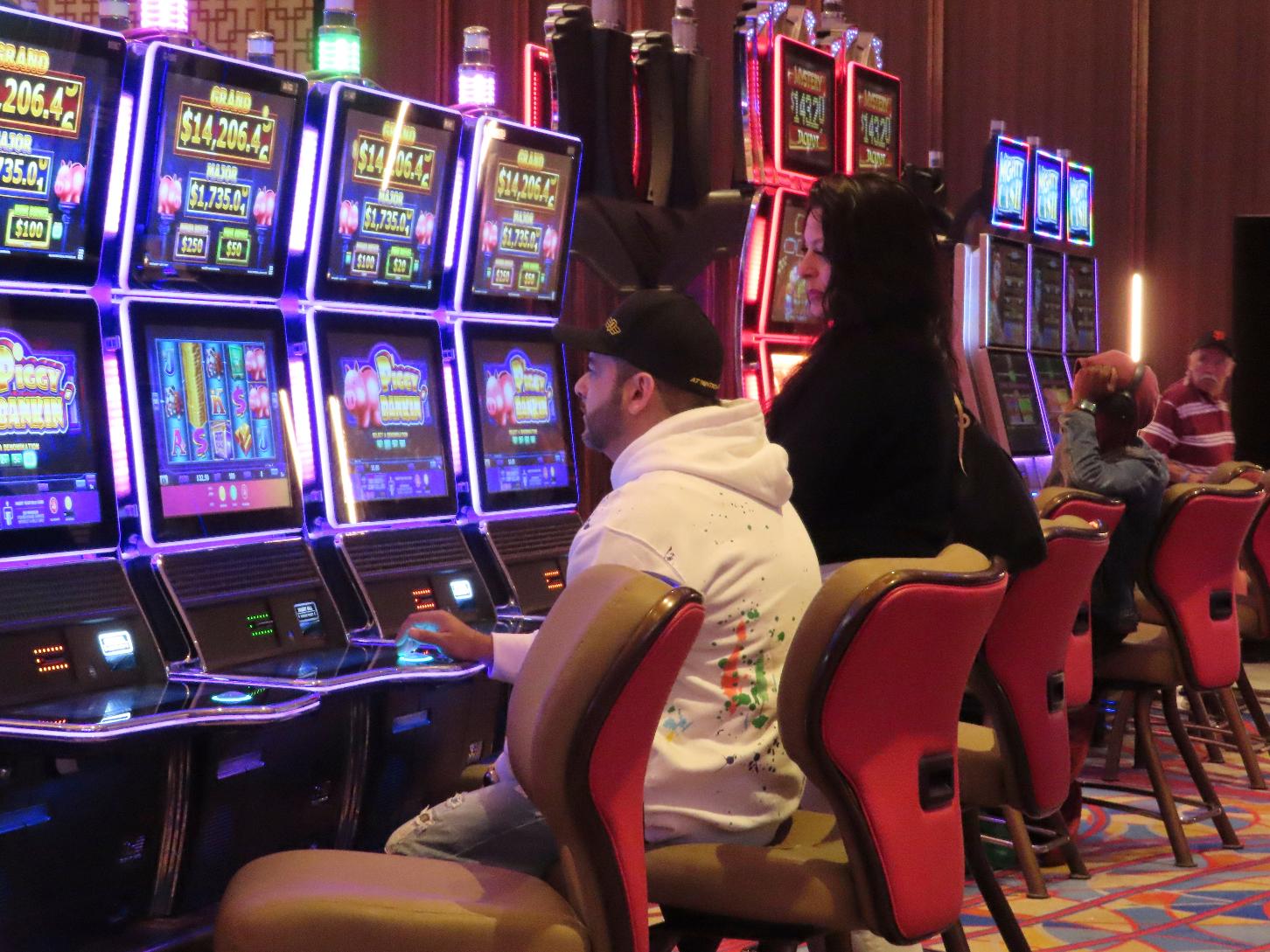 New Jersey casinos, tracks and partners won 471M in May, up 9.4, but