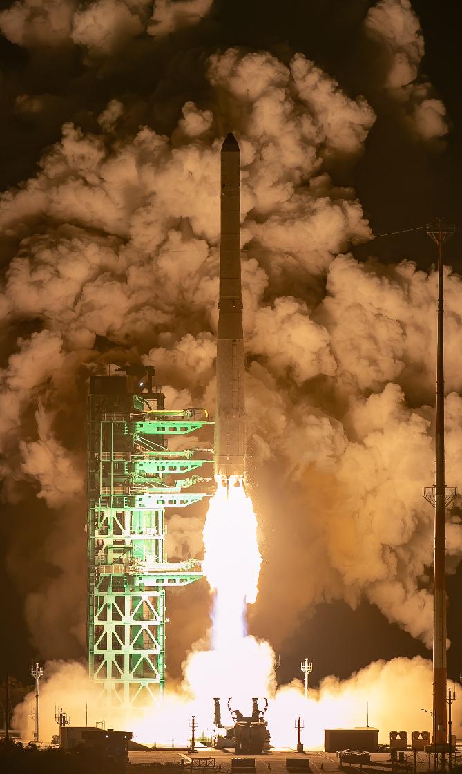 In this photo released by the Korea Aerospace Research Institute, the Nuri rocket lifts off from a launch pad at the Naro Space Center in Goheung, South Korea, Thursday, Nov. 27, 2025. (Korea Aerospace Research Institute via AP)