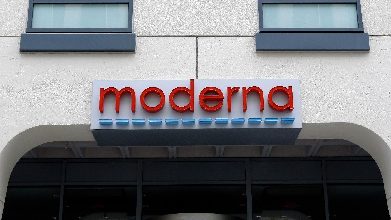 FILE - A sign marks an entrance to a Moderna building in Cambridge, Mass., May 18, 2020. (AP Photo/Bill Sikes, File)prnto